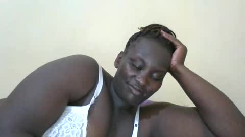 Snapshot of blackbeauty002 chatting on March 2026 06:52:01 AM PACIFICA online show from March 2026 06:52:01 AM