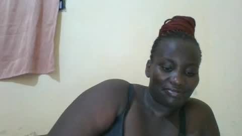 Snapshot of blackbeauty002 chatting on May 2026 08:19:01 AM PACIFICA online show from May 2026 08:19:01 AM