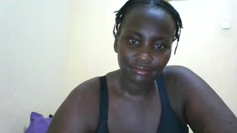 Snapshot of blackbeauty002 chatting on May 2026 11:54:02 PM PACIFICA online show from May 2026 11:54:02 PM