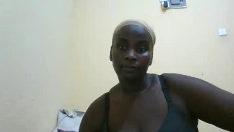 Snapshot of blackbeauty002 chatting on May 2026 09:09:02 PM PACIFICA online show from May 2026 09:09:02 PM