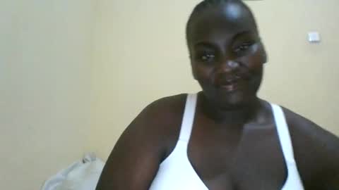 Snapshot of blackbeauty002 chatting on May 2026 09:57:01 PM PACIFICA online show from May 2026 09:57:01 PM