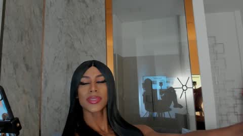 Snapshot of blackbeauty_ts chatting on December 2024 02:05:02 PM Nina online show from December 2024 02:05:02 PM