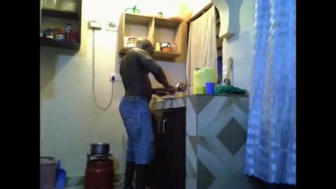 blackcock25487 online show from April 2026 05:09:02 PM