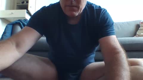 Snapshot of blackdog71 chatting on January 2025 07:04:01 AM blackdog71 online show from January 2025 07:04:01 AM