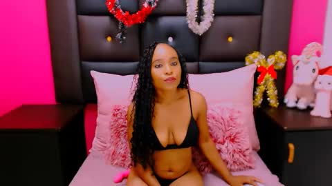 Snapshot of blackdynastyx chatting on December 2024 08:00:01 PM Candy online show from December 2024 08:00:01 PM