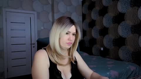 Snapshot of blackeyes11 chatting on December 2024 12:26:02 AM blackeyes11 online show from December 2024 12:26:02 AM