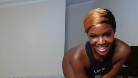 Smiley sylivia online show from January 2025 05:44:02 AM