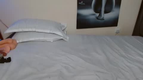 Smiley sylivia online show from October 2025 08:32:01 PM