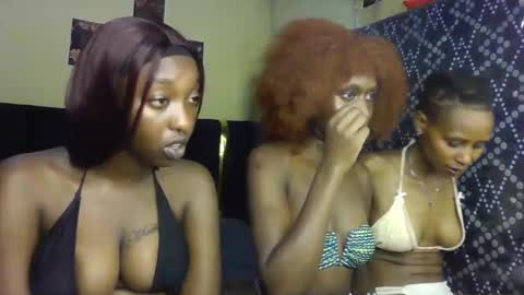 Snapshot of blackqueen2030 chatting on March 2026 02:33:01 PM blackqueen2030 online show from March 2026 02:33:01 PM