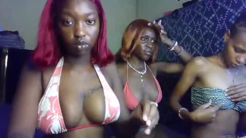 Snapshot of blackqueen2030 chatting on March 2026 02:44:01 AM blackqueen2030 online show from March 2026 02:44:01 AM