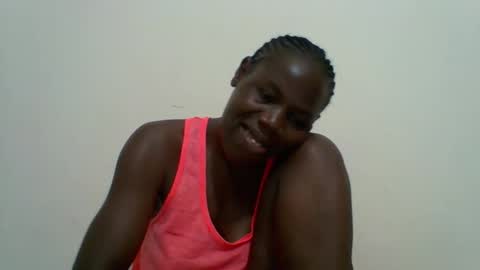 Snapshot of blacksexygal chatting on October 2025 06:15:01 PM SARAH online show from October 2025 06:15:01 PM