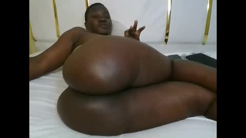 blacksexygold122 online show from February 2025 07:07:01 PM