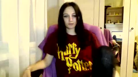 Ivy online show from February 2025 08:42:01 PM