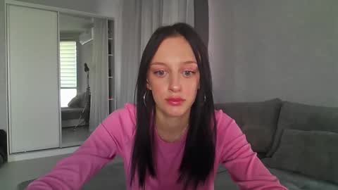 Ivy online show from September 2025 02:06:02 PM