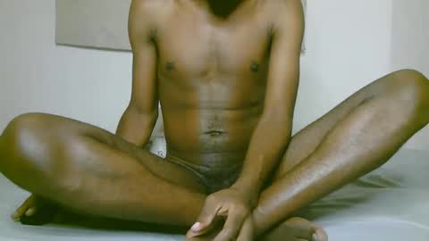 Snapshot of blackzilian_ chatting on October 2025 11:50:04 PM HASSAN online show from October 2025 11:50:04 PM