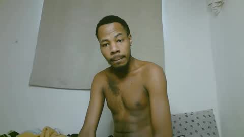 Snapshot of blackzilian_ chatting on November 2025 10:37:02 AM HASSAN online show from November 2025 10:37:02 AM