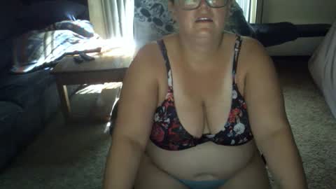 bladesizzo3111 online show from September 2025 06:54:01 PM