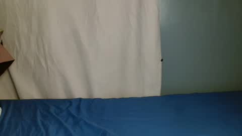 Snapshot of blair_sue chatting on May 2026 01:14:01 AM love online show from May 2026 01:14:01 AM