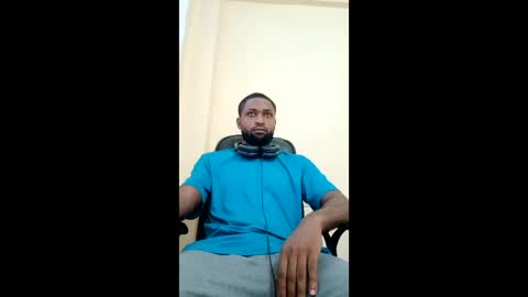 Snapshot of blakchiise chatting on April 2026 04:19:01 AM blakchiise online show from April 2026 04:19:01 AM