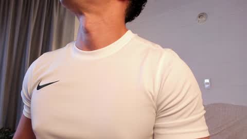 Snapshot of blake_levi chatting on January 2025 01:10:01 AM Blake Levi Independent Model online show from January 2025 01:10:01 AM