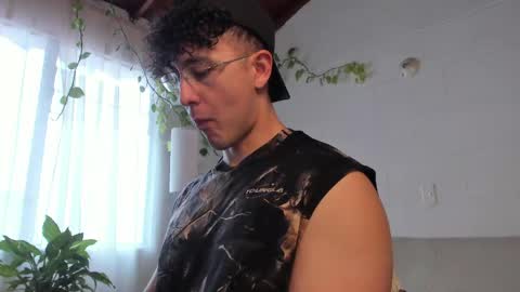 Blake Levi  Independent Model online show from April 2026 06:20:01 PM