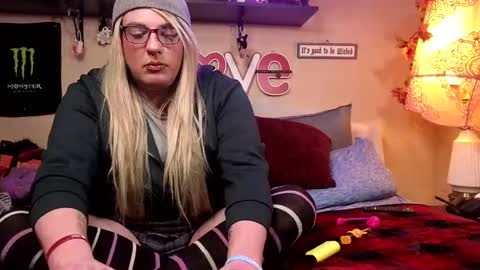 Snapshot of blakelytgirl chatting on February 2025 07:53:02 AM Blakely Morningstar online show from February 2025 07:53:02 AM