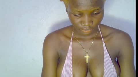 nikky00 online show from February 2026 08:35:02 AM