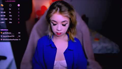 Snapshot of blinkofeyes chatting on December 2025 11:08:02 AM Nicole online show from December 2025 11:08:02 AM