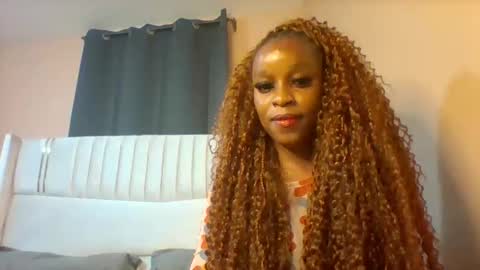 Snapshot of bliss_diva chatting on October 2025 09:36:02 PM Bliss diva online show from October 2025 09:36:02 PM