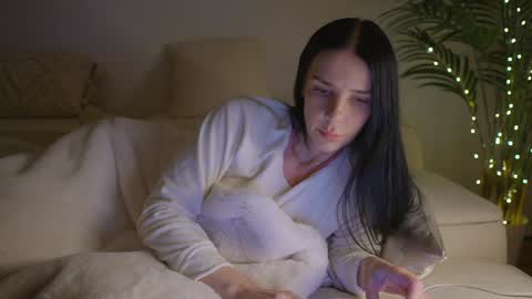 Bliss online show from March 2025 03:40:01 AM