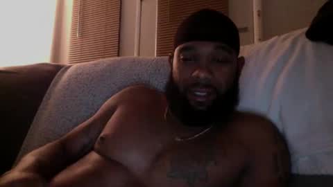 blksurfher online show from December 2025 04:11:02 AM