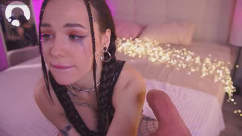 Amy online show from March 2025 07:01:02 AM