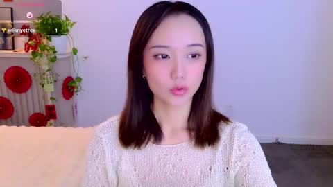 YoYo online show from April 2026 02:05:02 AM