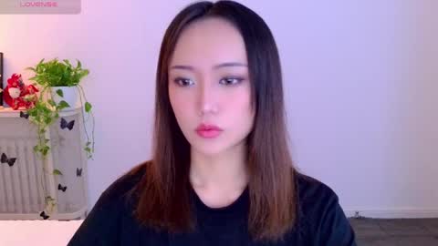 Snapshot of blon_kater chatting on May 2026 08:34:02 AM YoYo online show from May 2026 08:34:02 AM