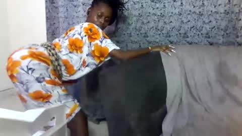 blonde_barby online show from December 2025 04:19:01 AM