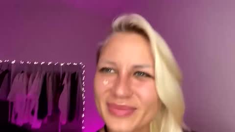 Snapshot of blonde_fuck_couple chatting on March 2026 12:44:02 PM blonde_fuck_couple online show from March 2026 12:44:02 PM