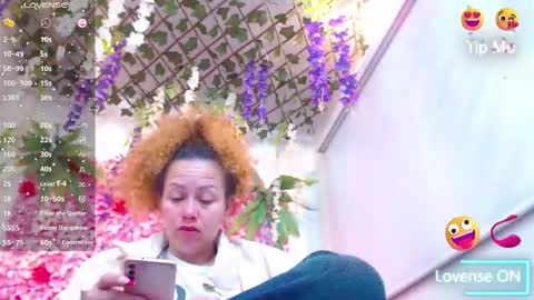 blonde_squirt_ online show from January 2026 10:31:01 AM