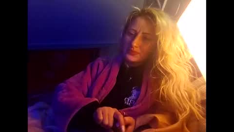 Gia  online show from January 2025 08:02:02 AM