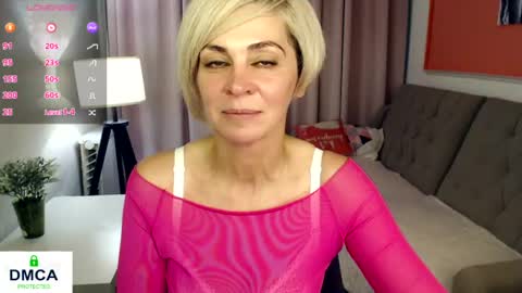 Snapshot of blondemommy_77 chatting on July 2026 05:49:02 PM Lola online show from July 2026 05:49:02 PM