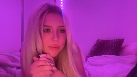 blondieangel11 online show from April 2026 04:50:02 AM