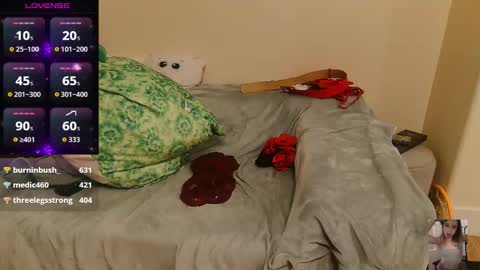 Bubbles online show from November 2025 02:03:02 AM