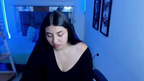 Snapshot of bloom_winxx chatting on February 2026 03:13:02 AM bloom_winxx online show from February 2026 03:13:02 AM