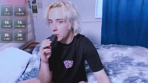 blooming_soul online show from April 2026 08:39:02 AM