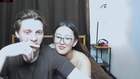 Sasha and Maria online show from January 2026 11:29:01 PM