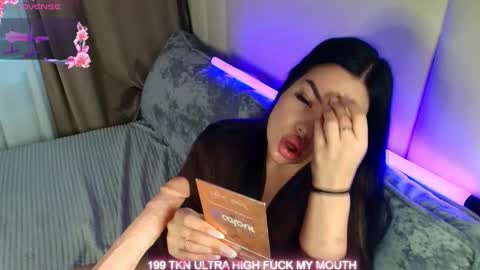 Snapshot of blowjob_queeny chatting on September 2025 06:24:02 AM Welcome guysMy name KatePVT its Open online show from September 2025 06:24:02 AM
