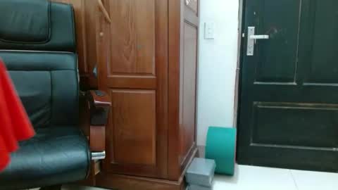 blowy079 online show from October 2025 08:34:02 AM