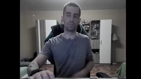 Runaway online show from December 2024 08:15:01 PM