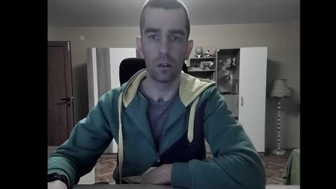 Runaway online show from December 2024 02:40:02 PM