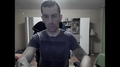 Runaway online show from February 2025 09:18:02 PM