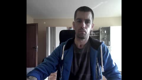 Runaway online show from October 2025 06:24:02 AM